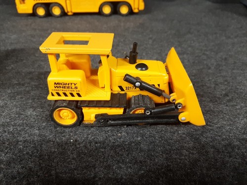 Mighty Wheels Dump Truck, Bulldozer, Crane. Soma 1998. (DC091022-05) - Picture 4 of 12