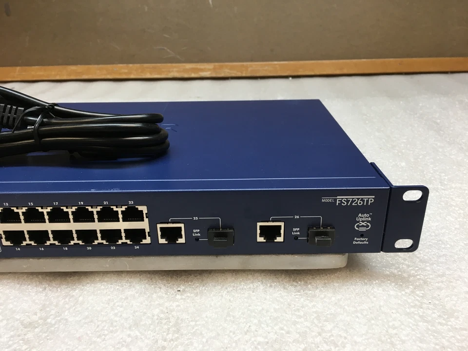 NetGear ProSafe FS726TP 24-Port Smart Switch with 2 Gigabit Ports + Rack Ears - Image 3 of 4