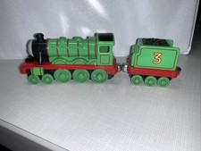 HENRY THOMAS FRIENDS TRAIN TAKE ALONG N PLAY DIECAST 2009 GREEN 3