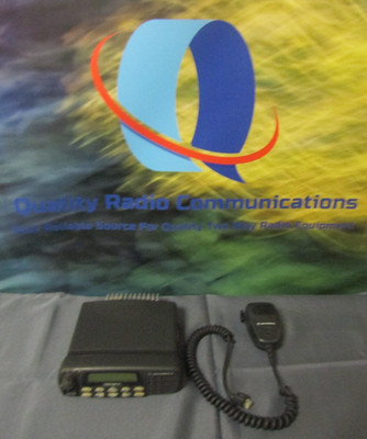 Motorola CDM1550 LS+ 450-512 MHz UHF Two Way Radio w Mic AAM25SKF9DP6AN