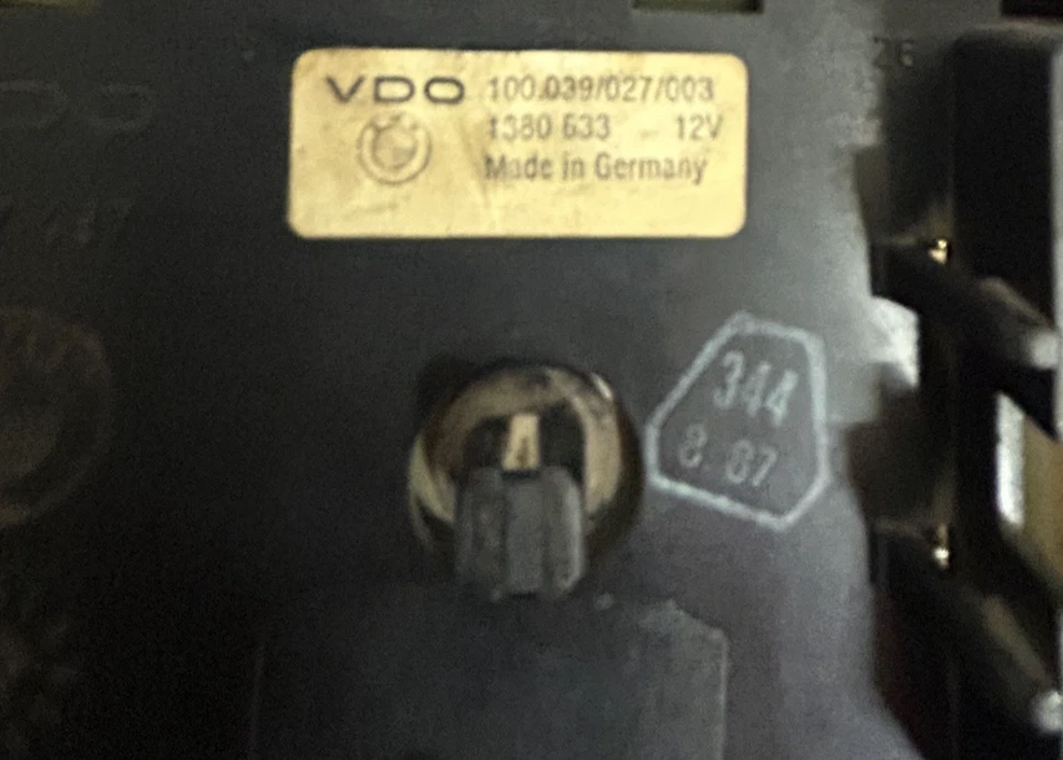 Used 1982-1993 BMW E30 E28 320i 325i M3 525i 535i M5 Check Panel - Image 2 of 2