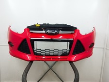 FORD FOCUS MK3 ZETEC S FRONT BUMPER WITH GRILLES & FOGS RED 2011-2014