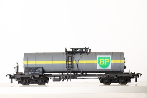 Roco H0 4-achsiger Kesselwagen 076 5 503-0 der DB  grau gelb BP (352443) | Condition: Gebraucht