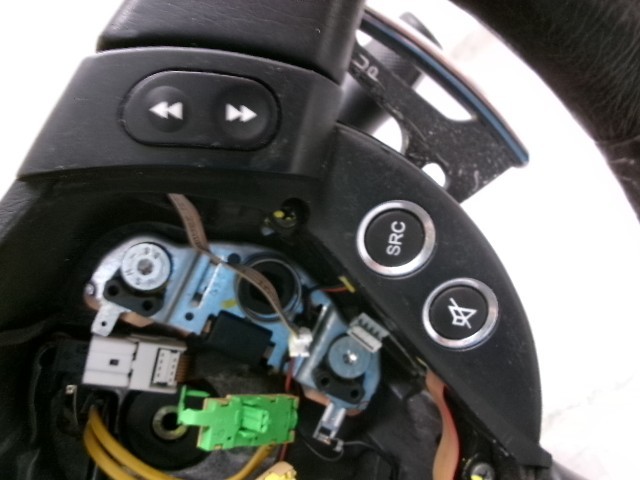 208142 03 to 08 Maserati Quattroporte M139 Steering Column & Wheel W/ Paddles