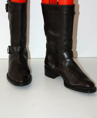 TOD'S Stiefel mit Riemchen Glattleder schwarz kleine Absätze Gr. 37,5 sehr guter Zustand