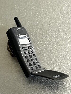 Ericsson Handy als Ansteckpin Anstecknadel Selten rar Sammlerstück