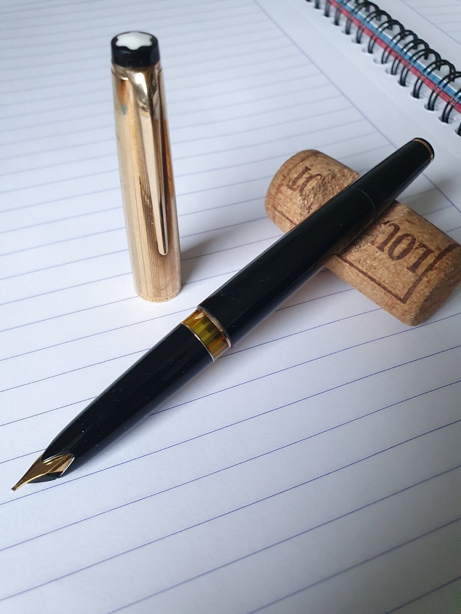 montblanc 72 vintage fountain pen 18k OM nib excellent condition