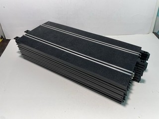 Ninco 10102 40cm Straight Slot Car Track Section 1:32 Layout 10 Piece Lot 15.75”