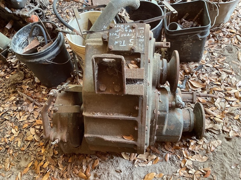 Military 5 Ton Transfer case