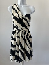 NWT! Women's Sz: 2 One Shoulder Black and Ivory Stripped Dress by Express (b57)