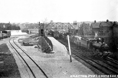 Azf-70 Drayton For Costessey Railway Station Nr Norwich, Norfolk. Photo