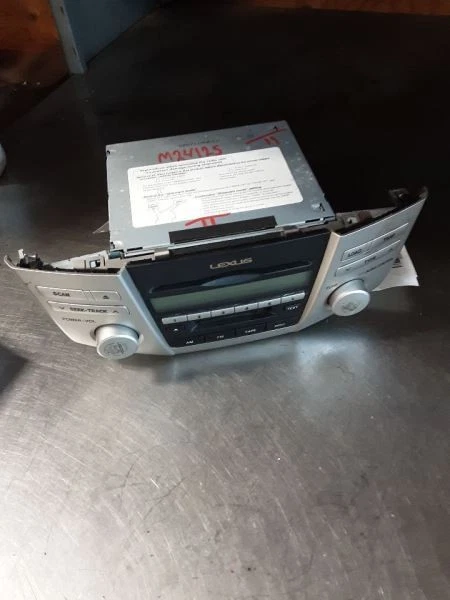 Audio Equipment Radio From 1/06 Receiver Fits 06 LEXUS RX330 475551 - Image 3 of 4