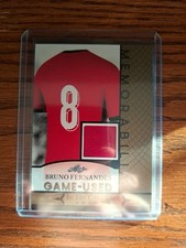BRUNO FERNANDES 2024 LEAF IN THE GAME USED SOCCER MEM GUM-18 -MAN UNITED Gold