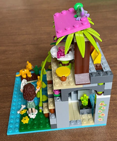 Lego (41033) Friends - Jungle Falls Rescue