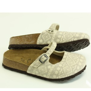 birkenstock maria clogs