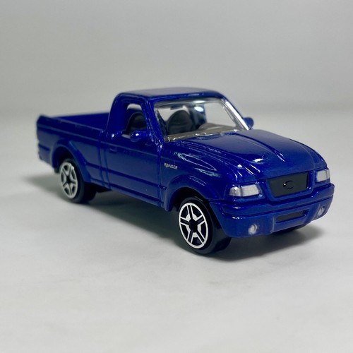Johnny Lightning 1983 Ford Ranger & Blue MotorMax 6052 Pickup 1:64 Diecast Lot - Picture 17 of 24