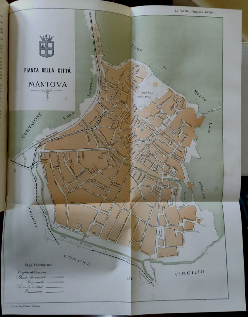 Foto 5 di 6