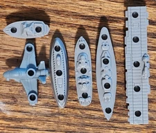 Hasbro Battleship Game Replacement Ship Boats Submarine Pieces