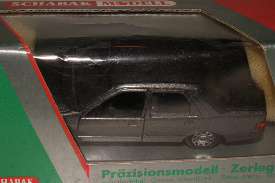 Schabak Audi седан, масштаб 1:43 литой в коробке - Изображение 2 из 4