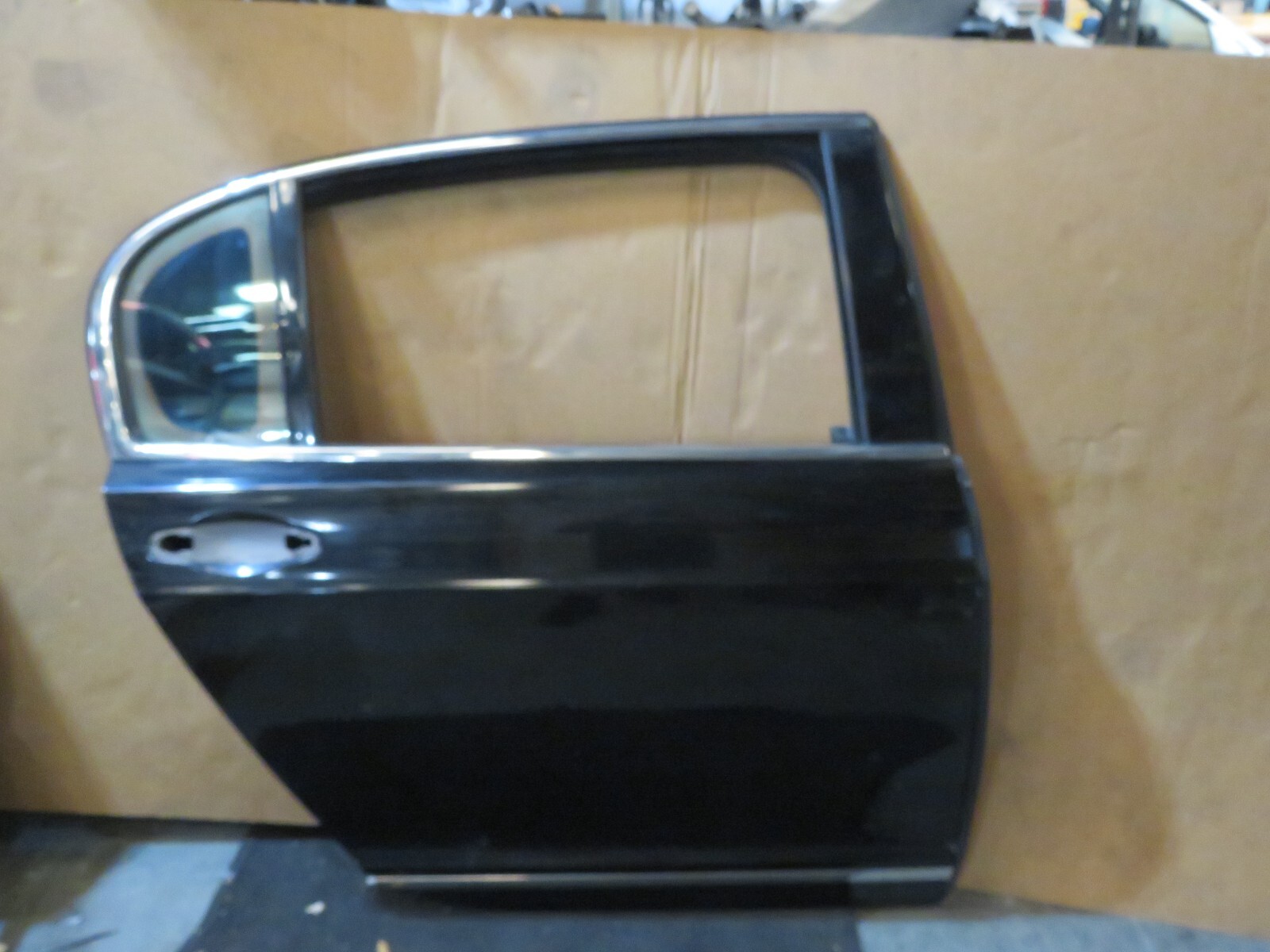 2006 BENTLEY FLYING SPUR REAR RIGHT DOOR SHELL
