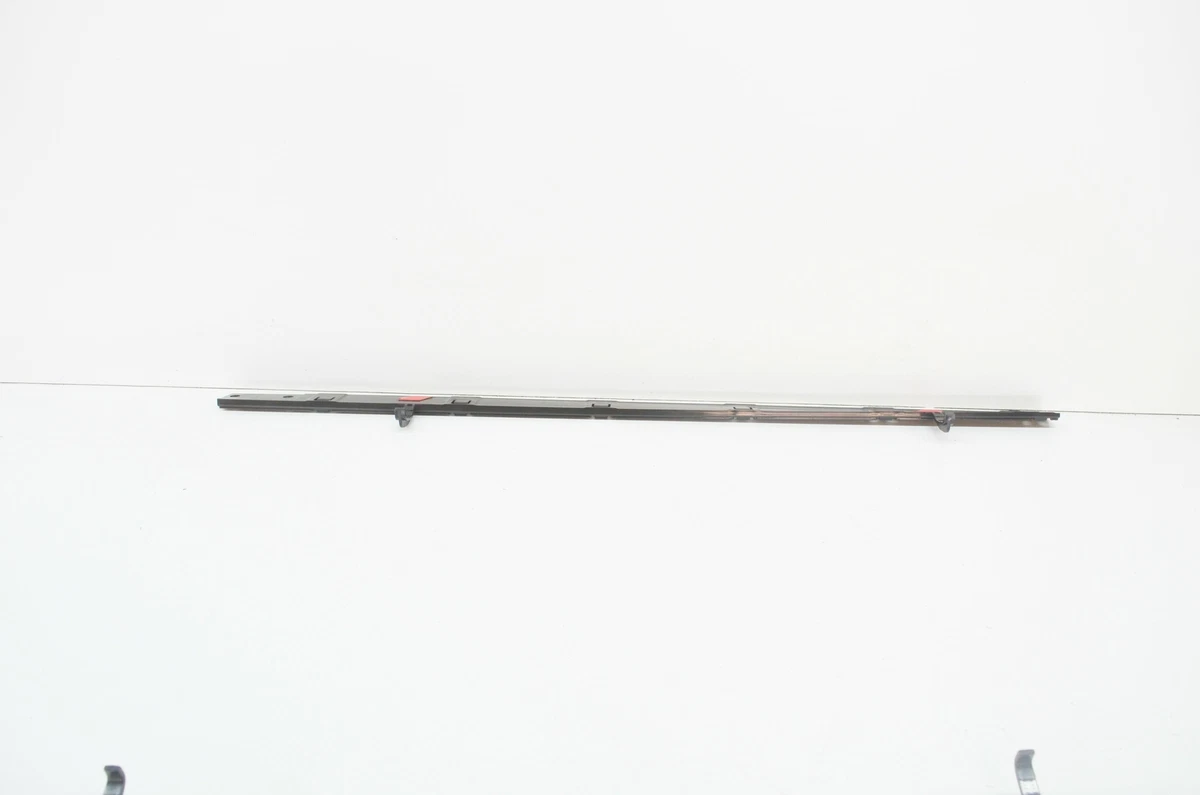 VOLVO XC60 MK1 Inner Right Rocker Panel Guard 31253163 NEW GENUINE 