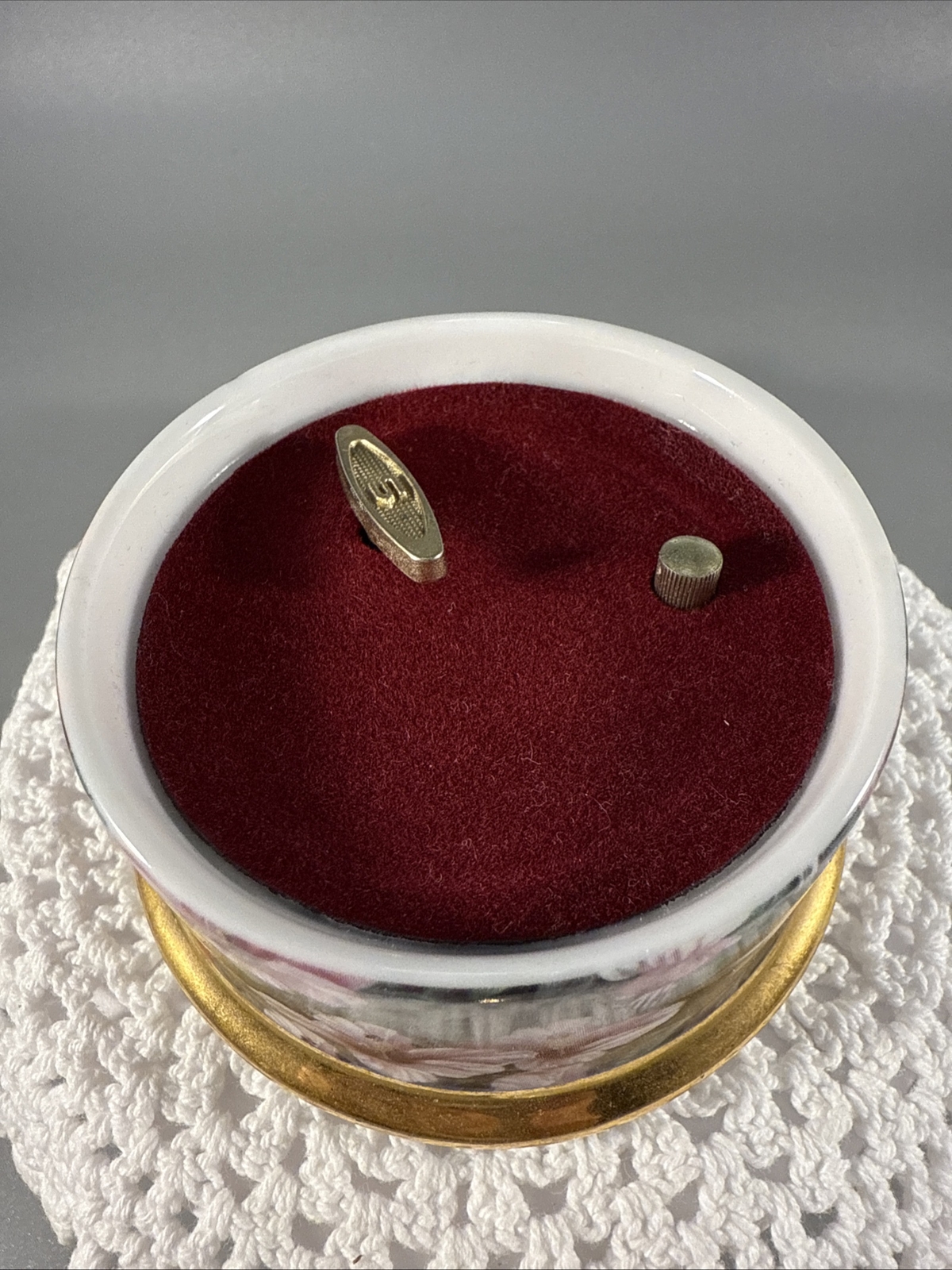 Lena Liu Gems Of Nature The Rufous Hummingbird 1994 Ardleigh-Elliott Music Box 