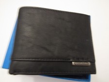 NWT Columbia black color coated leather bifold wallet