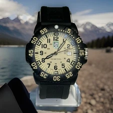 Luminox X2.2055 G-Series Sea Lion Carbonox Sand Dial,Rubber Strap, Green Shield