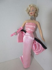 Barbie 1997 Marilyn Monroe in Gentlemen Prefer Blondes Pink Dress
