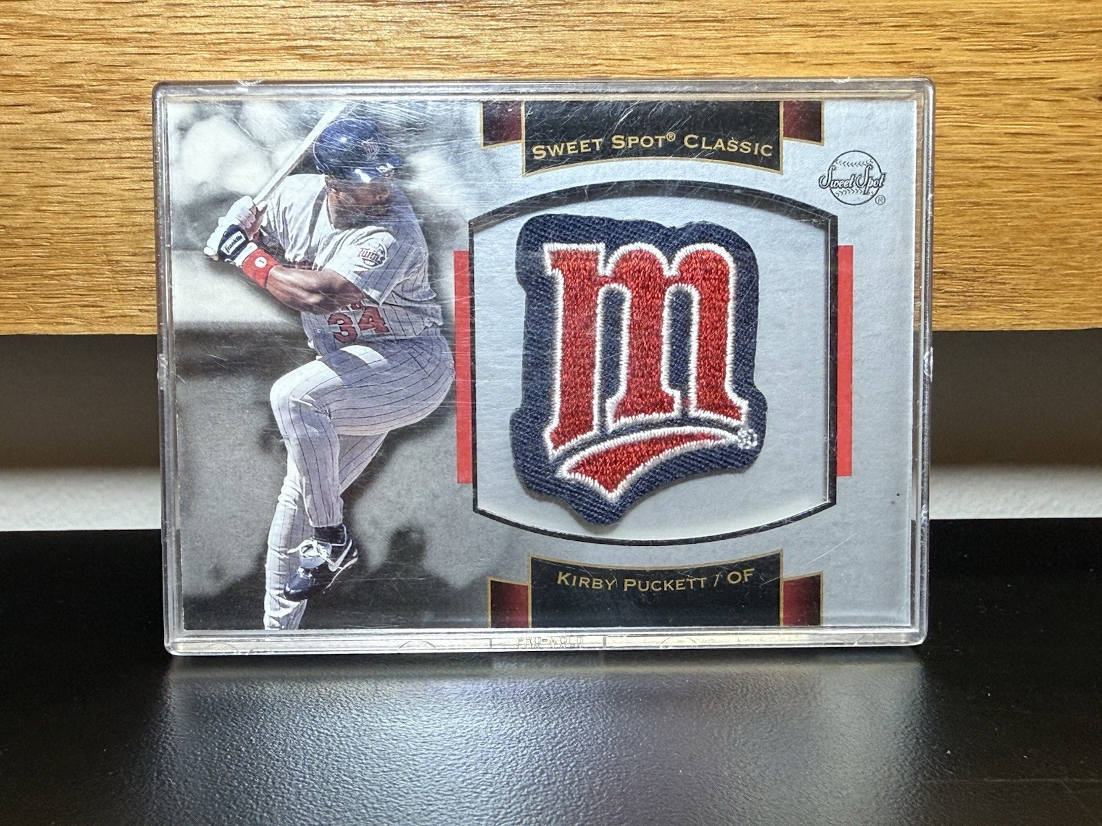 2003 Upper Deck Sweet Spot Classic Souvenir Logo Patch Kirby Puckett #P-KP1