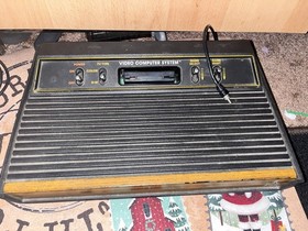 ATARI 2600 Console Woody Bundle - TESTED & WORKING -2 Joysticks 4Paddles 5Games