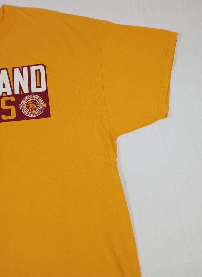 Camiseta Kevin Love Cleveland Cavaliers Logo Para Hombre Talla XL Majestuosa Doble Cara Foto 4 de 4