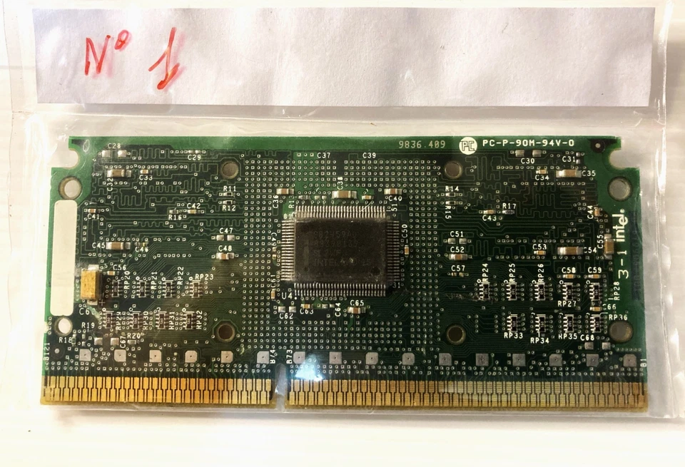 145)-1-2-3-4 PROCESSORI PENTIUM SLOT 1 - Immagine 3 di 4