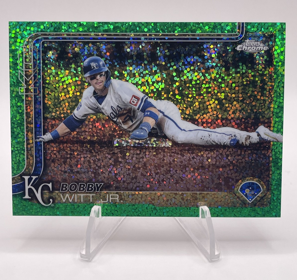 2025 Topps Chrome - Bobby Witt Jr. #93 SP Image Variation Green Speckle /99 🔥