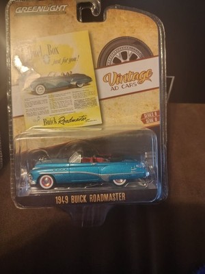 GreenLight Diecast Car Lot 1:64 Vintage 1949 Buick Roadmasters 
