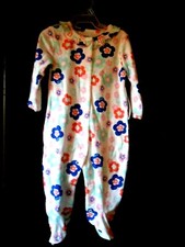  NWT  GIRL FOOTED ONE PIECE SLEEP  PLAY SIZE 3/6 MONTHS