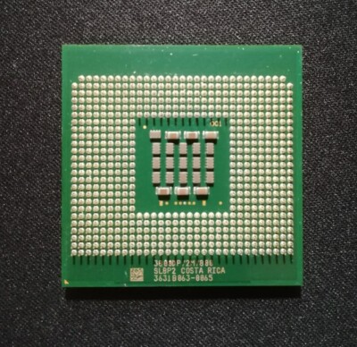Intel Xeon CPU Sockel 604 SL8P2 3800DP/2M/800 3.8 GHz.