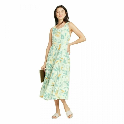 Women's Sleeveless Tiered Dress - A New 