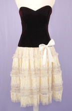 VTG Women's 80s Maroon Velvet Ivory Lace Skirt Formal / Prom Dress Sz S 1980s