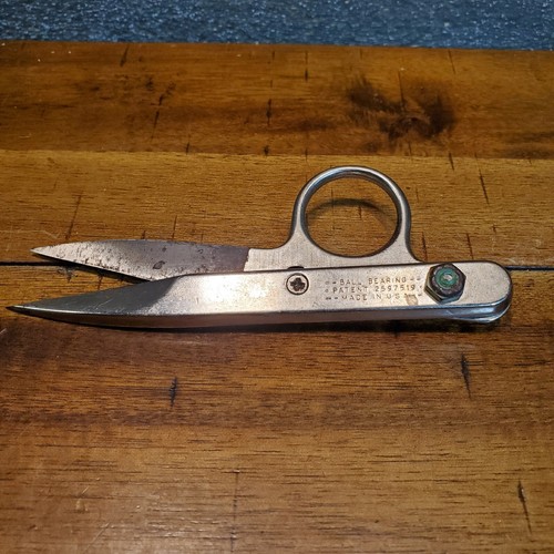 Vintage Used GOLD SEAL Nickel plate Thread Nippers scissors ST PETE