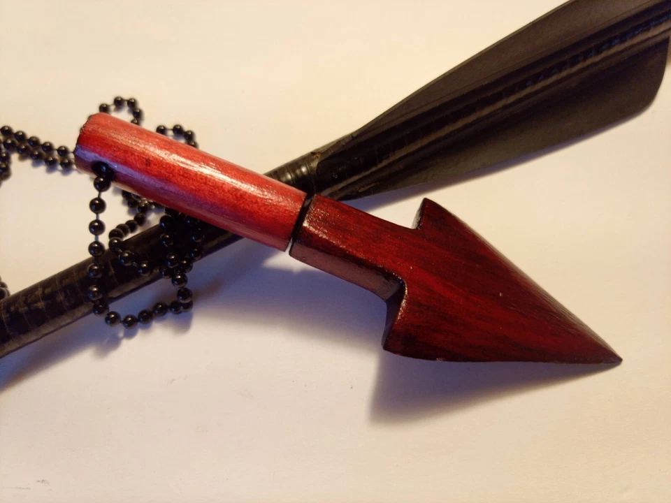 FUNCTIONAL ARROW TIP NECKLACE FOR REAL BOW HUNTING WEARABLE ARROW TIP HANDMADE - Image 2 of 4