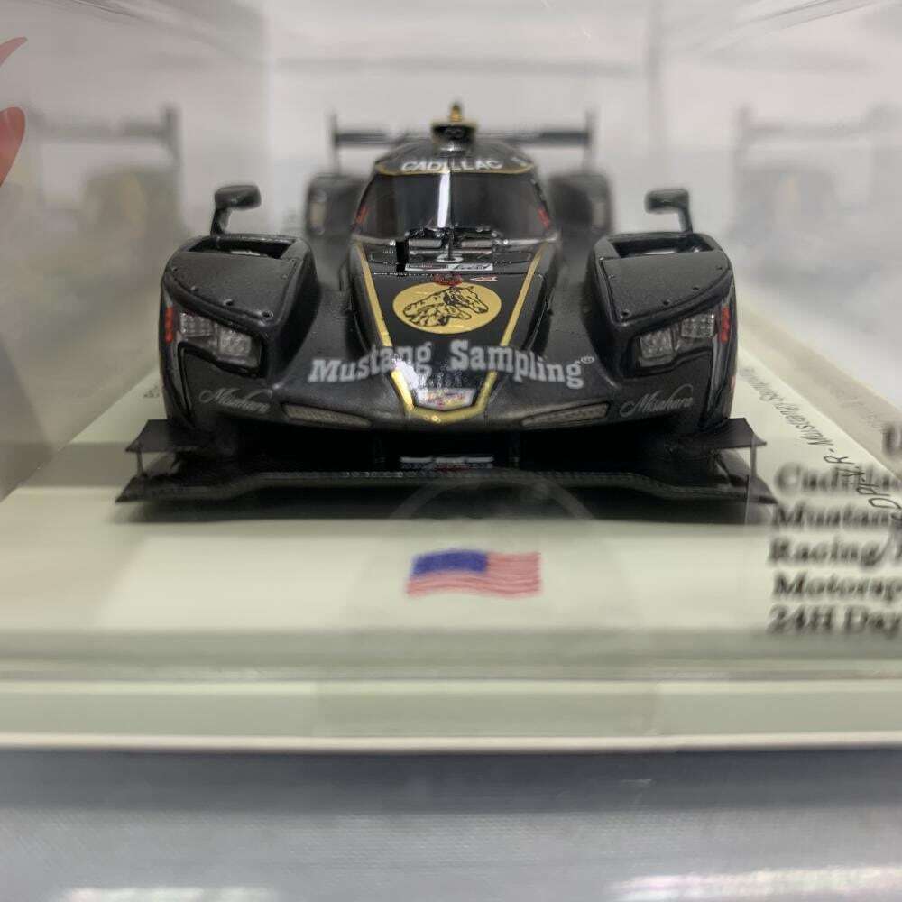 Spark 1/43 Cadillac DPi-V.R Mustang Sampling Racing 3rd 24H Spark 1/43 Cadillac DPi-V.R Mustang Sampling Racing 3rd 24H
