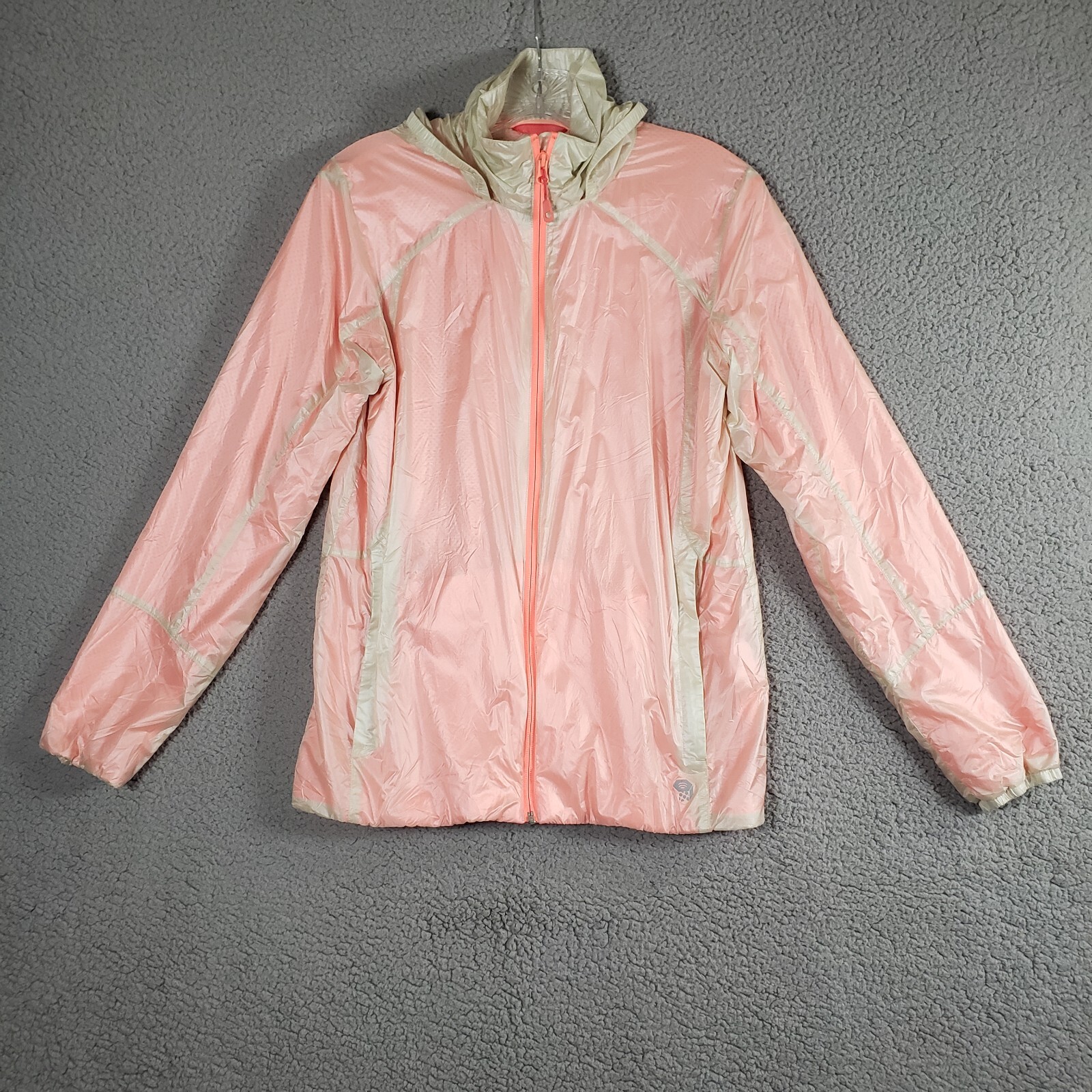 Picture 1 of 18
