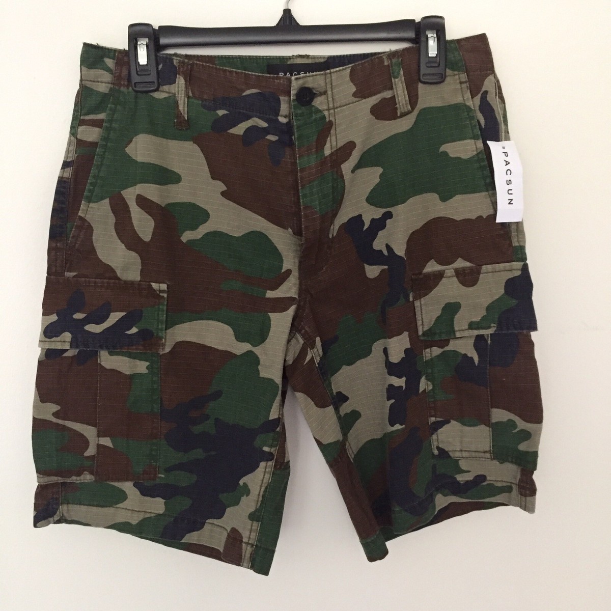 NWT Pacsun Los Angeles Camouflage Cargo Shorts Mens 28