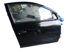 Porte avant et accessoires Mitsubishi SPACE STAR