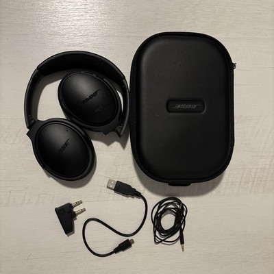 Bose QuietComfort 35 Bluetooth Wireless Over-Ear Headphones + case + accessories