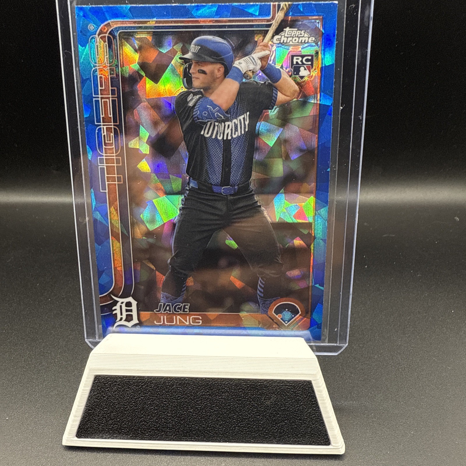 2025 Topps Chrome Sapphire Jace Jung #225 (RC) Tigers