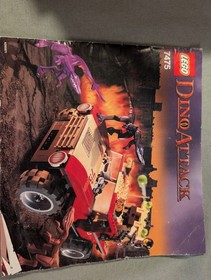 LEGO Dino Attack: Fire Hammer Vs. Mutant Lizards (7475) Complete