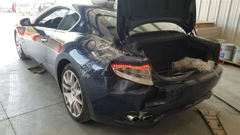 Maserati GranTurismo Fuse box