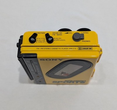 Sony Walkman WM-F75 Sports with oringal headphones, Working, VG